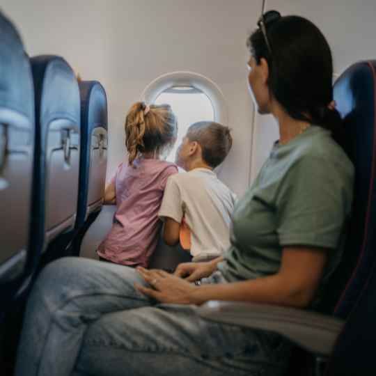 Nova autorização digital para menores viajarem ao exterior traz mais agilidade