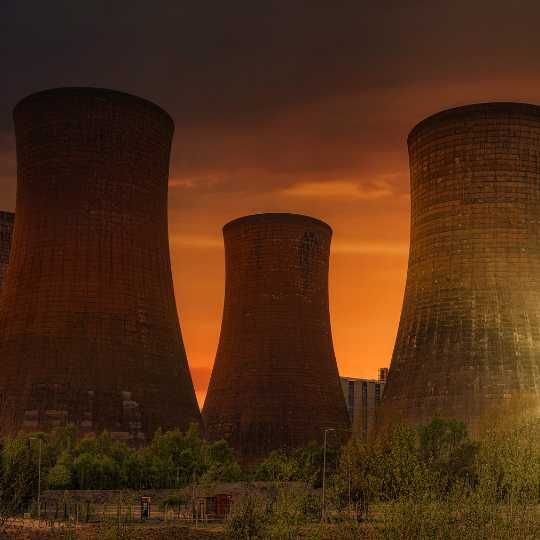 Google vai construir usina nuclear para alimentar data centers de IA